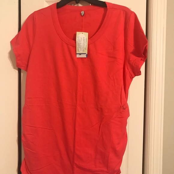 Tops - Maternity t-shirt Tops - Maternity t-shirt